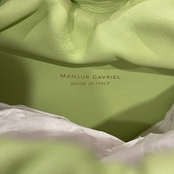 Mansur Gavriel Cloud Clutch Mint BNWT - Picture 7 of 11